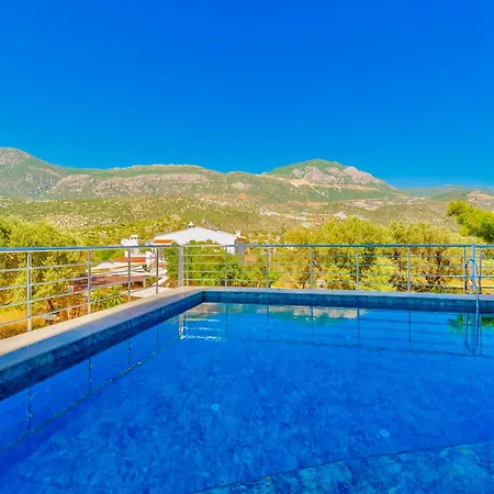 Apartmán With A Pool And Sea View In Kalkan 2 Kaş