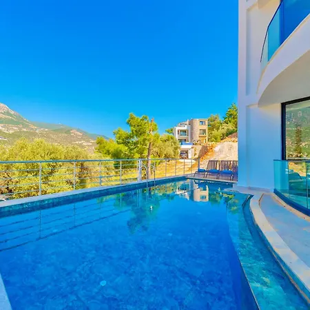 Apartmán With A Pool And Sea View In Kalkan 2 Kaş