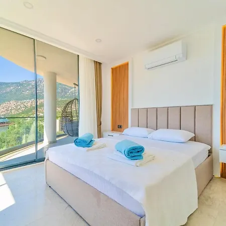 Apartmán With A Pool And Sea View In Kalkan 2